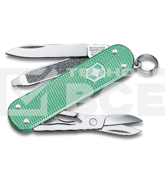 Нож перочинный Victorinox Classic Minty Mint (0.6221.221G) 58мм 7 функций карт.коробка