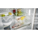 Встраиваемый холодильник Liebherr Pure, высота 82-88 см, door-on-door, с морозильным отделением, сенсорная электроника внутри камеры., фото9