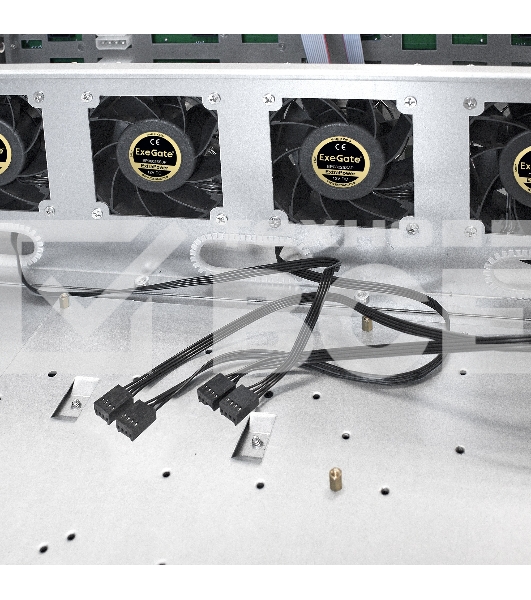 Серверный корпус ExeGate Pro 3U660-HS16 <RM 19