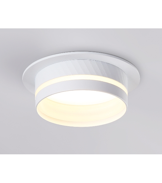 Светильник Ambrella light TN5218 WH белый GX53 D110*50
