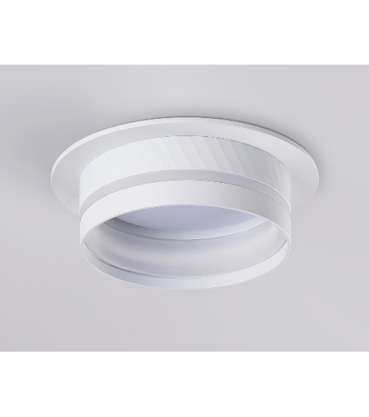Светильник Ambrella light TN5218 WH белый GX53 D110*50