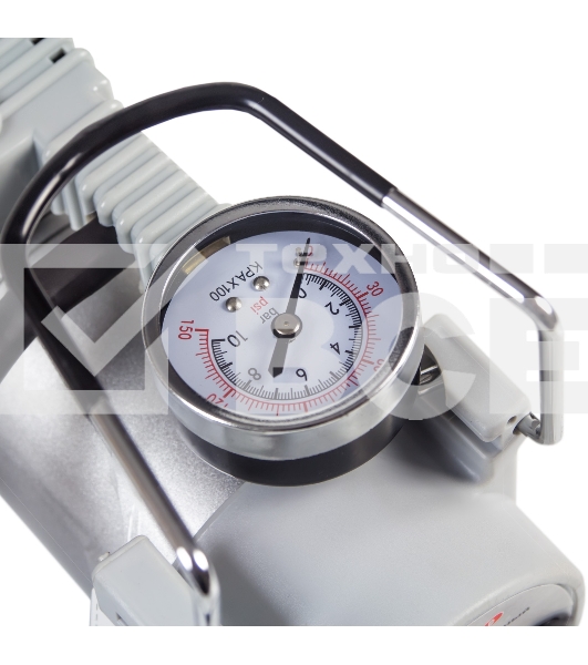 Компрессор автомобильный СТАВР КА-12/7(12В, рабочее давление 7Атм, максимальное давление 10Атм, максимальный ток потребления 14А, производительность 35 л/мин, диаметр цилиндра 30мм, длина шланга компрессора 1м, длина шнура питания 2м, вес 1,85кг.)