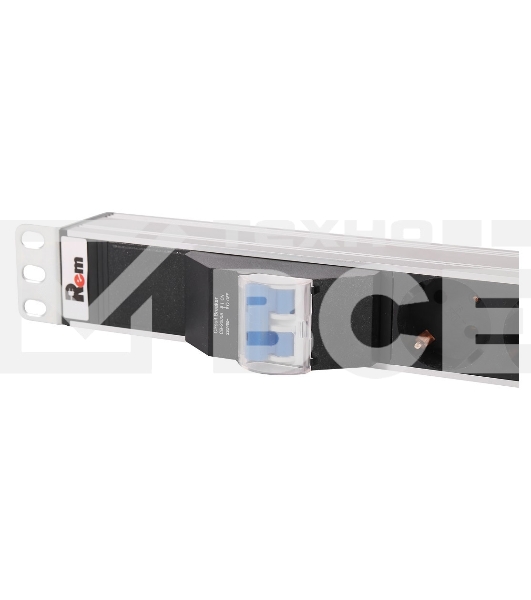 Верт блок розет Rem-16 с авт 16А 10 Shuko 10IEC60320 C19 16A алюм 33-38U 3м