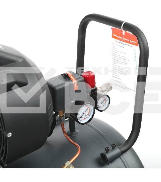 Компрессор Patriot поршневой масляный Professional 100-400, 400 л/мин, 8 бар, 2200 Вт, 100 л, быстросъемный 1/4