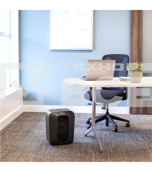 Шредер Fellowes PowerShred LX50 черный (секр.P-4)/перекрестный/9лист./17лтр./скрепки/скобы/пл.карты