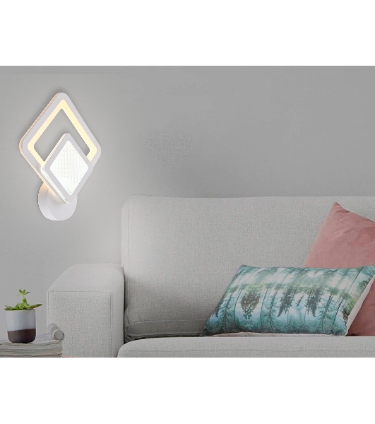 Настенный светодиодный светильник FA4284 WH белый 14W 260*300*60