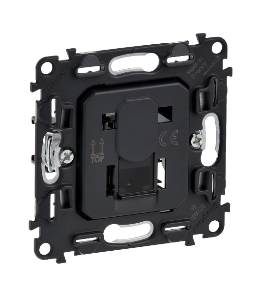 Информационная розетка одиночная RJ45 Valena IN'MATIC. Кат. 5е UTP Valena IN'MATIC.