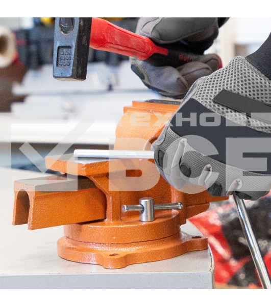 Тиски слесарные Sparta 100мм поворотные с наковальней