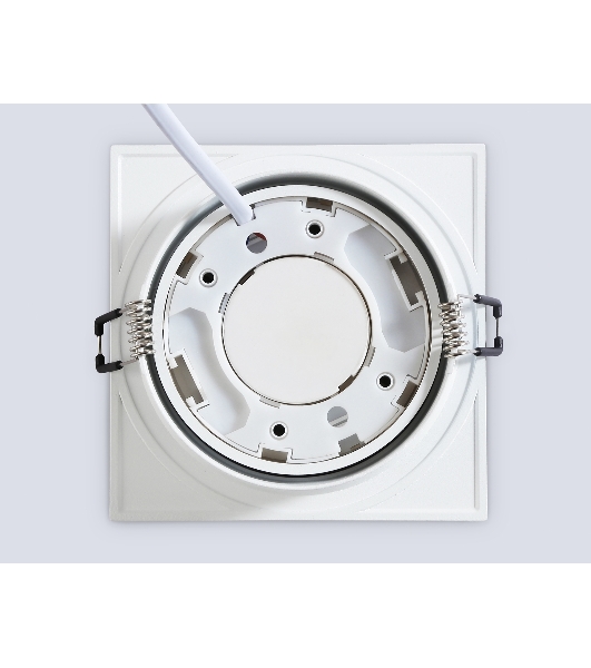 Светильник Ambrella light TN52232 WH белый IP20 GX53 110*110*44