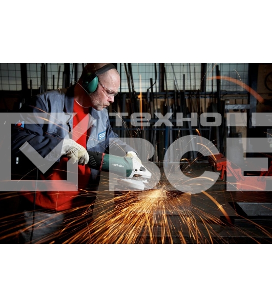 Шлифовальные машины Metabo WE 24-230 MVT 606469000 шлифмашина угловая { 2400вт, 230мм, защита,авибр,пов.рукоятка, 6600 об/мин, кейс, вес 5.8 кг }