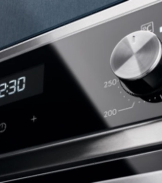 Духовой шкаф встраиваемый Electrolux EOF5H40BX черный/нержавеющая сталь