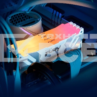 Оперативная память Kingston Fury Renegade, DDR5, 32GB (2x16GB), 7200MHz, CL38, DIMM, радиатор, RGB, белый