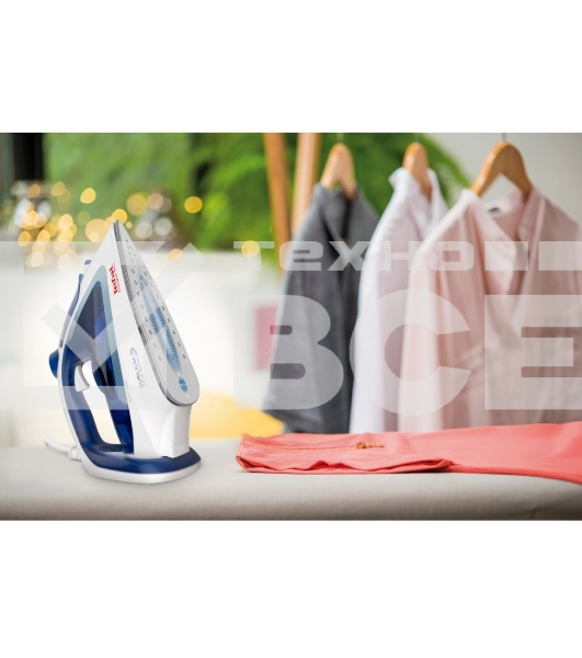 Утюг Tefal FV5715E0, 2200Вт, голубой/белый