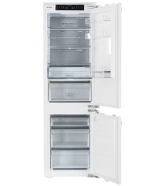 Встраиваемый холодильник Gorenje NRKI517E82WF, полезный объем 244 л, электронное управление, цифровой дисплей, автоматическое размораживание No Frost, быстрое замораживание, интенсивное охлаждение, зона свежести с контролем влажности, инверторный компрессор, энергоэффективность А+