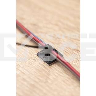 Площадка EKF plc-20x20-b самоклеящаяся (20х20мм.) черная (100шт.) EKF