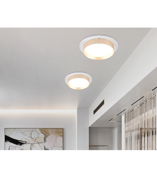 Светильник Ambrella light TN5226 WH/GD белый/золото GX53 max 12W D110*35
