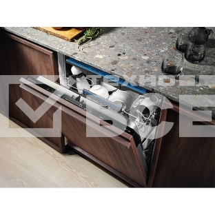 Встраиваемая посудомоечная машина Electrolux EES48200L