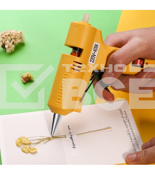 Клеевой пистолет Deko DKGG40 SET4 40Вт стерж.:7мм