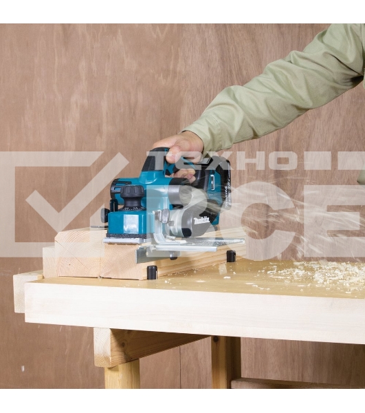 Рубанок Makita DKP181Z 82мм 12000об/мин