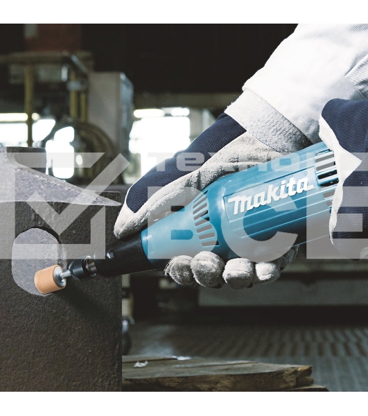 Прямошлифовальная машина (гравер) MAKITA GD0603 240Вт 28000об/м цанга 6мм 0.97кг