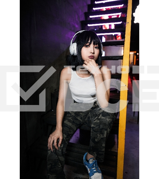 Гарнитура Edifier G2BT белый, беспроводная, Bluetooth, до 24 ч, подсветка