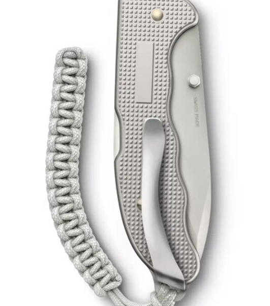 Нож перочинный Victorinox Evoke Alox (0.9415.D221) 136мм 5функц. синий/красный подар.коробка