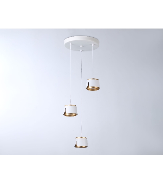Светильник Ambrella light TN71249/3 WH/GD белый/золото GX53/3 D250*1090
