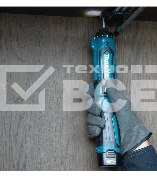 Отвертка аккумуляторная Makita DF012DSE