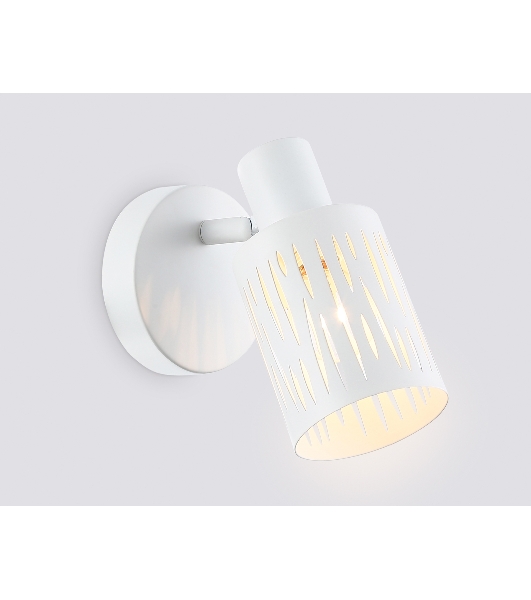 Светильник Ambrella light TR8663 WH белый E14 max 60W 180*100*150