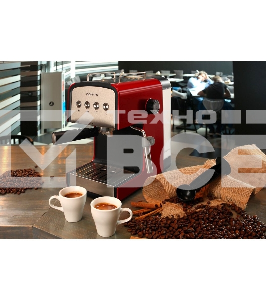 Кофеварка эспрессо Polaris PCM 1516E Adore Crema 850Вт красный