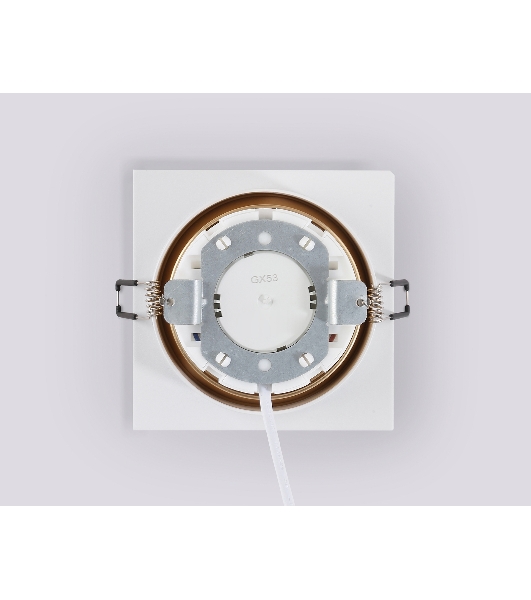 Светильник Ambrella light TN52338 SWH/SGD белый песок/золото песок GX53 max 12W 115*115*25