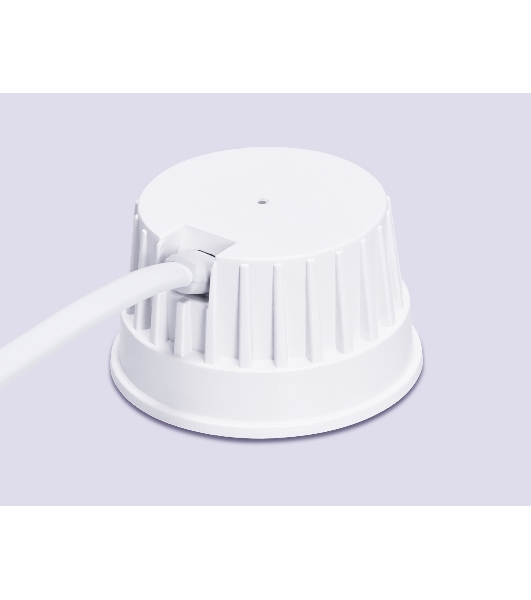 Светодиодная лампа	Ambrella light 207411 Лампа LED MR16-PR 6W 3000K 85-265V 38°