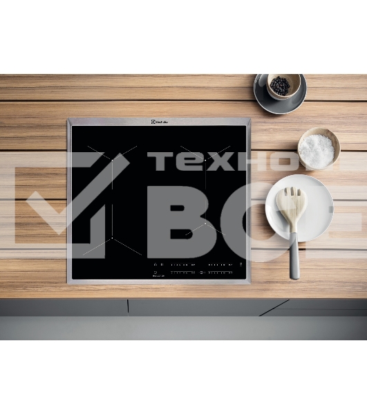 Индукционная варочная поверхность Electrolux EIT60443X черный