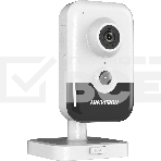 Компактная IP-камера Hikvision 4Мп с W-Fi и EXIR-подсветкой до 10м 1/3