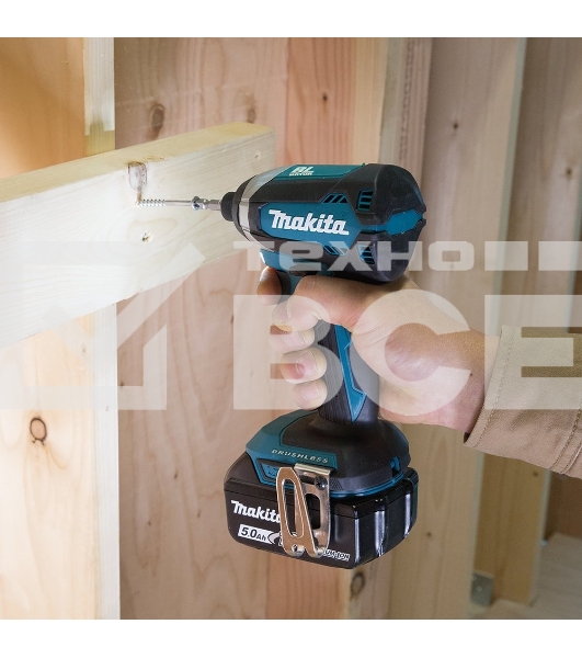 Гайковерт аккумуляторный MAKITA DTD153Zб\щет 18в li-ion 0-3400об\м 6-ти гр1\4'' 1.3кг б\ак з\у