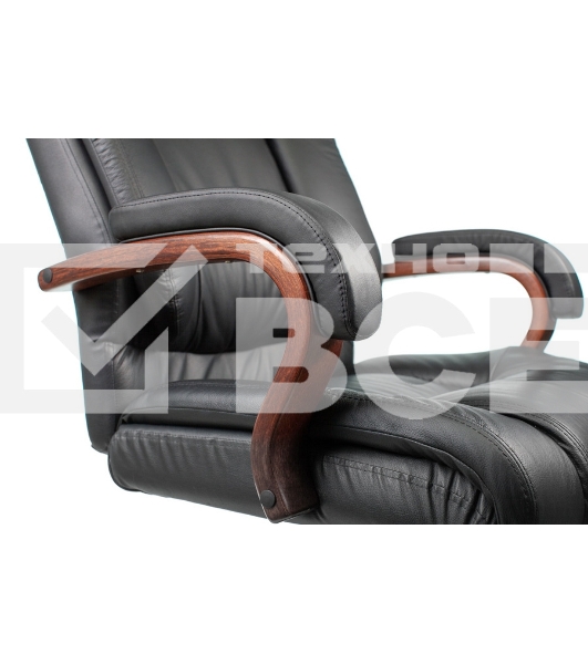 Кресло руководителя Бюрократ T-9925WALNUT/BLACK черный, кожа, крестовина дерево