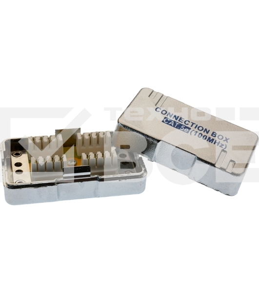 Адаптер Suprlan 10-0314-1, проходн.RJ45 кат.5E UTP, стальной