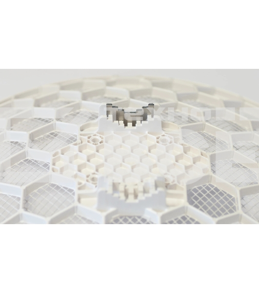 Точка доступа MikroTik LHG 5 Tripack (Three units of LHG 5 with 24.5dBi 5GHz antenna, Dual Chain 802.11an wireless, 600MHz CPU, 64MB RAM, 1x LAN, POE, PSU, RouterOS L3) – all three antennas in single box