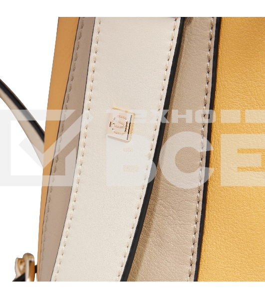 Рюкзак женский Piquadro Circle CA4576W92/GBE желтый/бежевый кожа