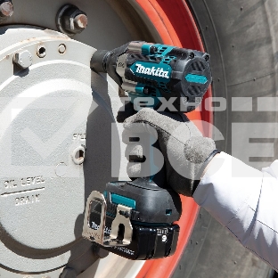 Гайковерт Makita DTW700Z ак(уд) BL-Motor, 18В, Li-ion, БЕЗ АКБ и БЕЗ ЗУ