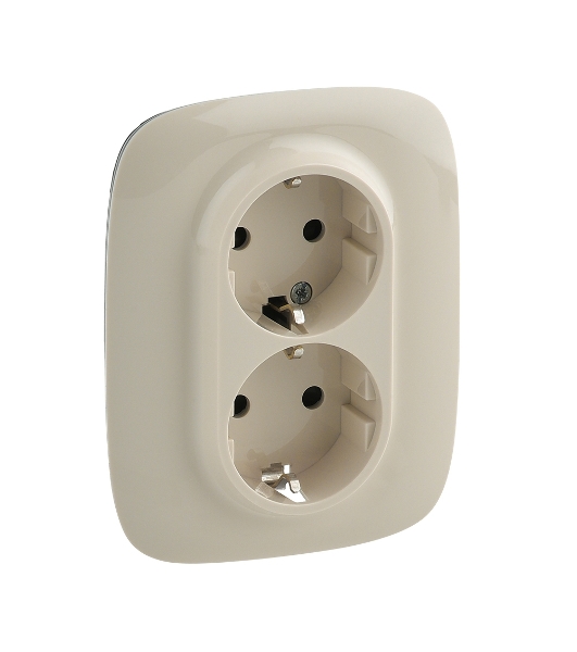 Силовая розетка двойная Valena ALLURE 2х2К+З 16А 250В с лицевой панелью. С защитными шторками. Безвинтовые зажимы. Слоновая кость Valena ALLURE. Силовая розетка двойная 2х2К+З 16А 250В с лицевой панелью. С защитными шторками. Безвинтовые зажимы. Слоновая кость